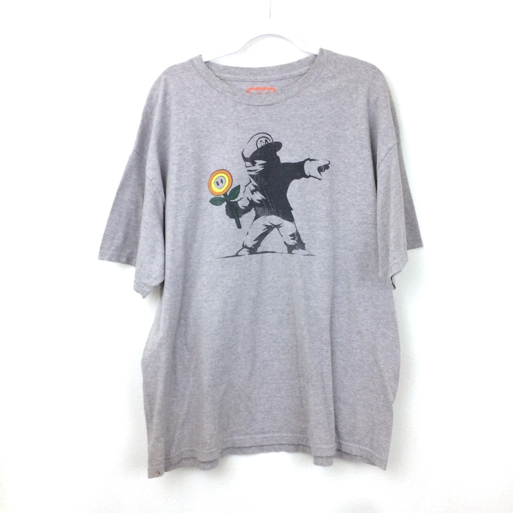 Busted Tees Super Mario Gamer Gray Graphic T Shirt